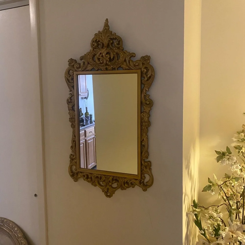 Gorgeous antique ornate mirror 33 by 20 inches